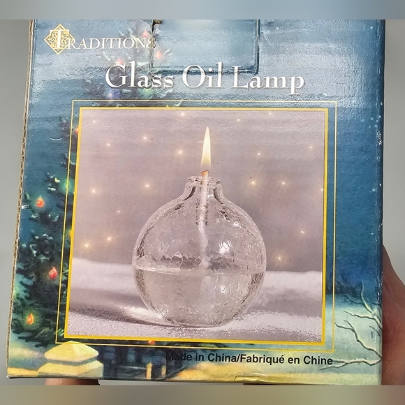 Vintage Traditions Hand Blown Glass Oil Lamp Clear White Pearl Iridescent NIB - Picture 4 of 16